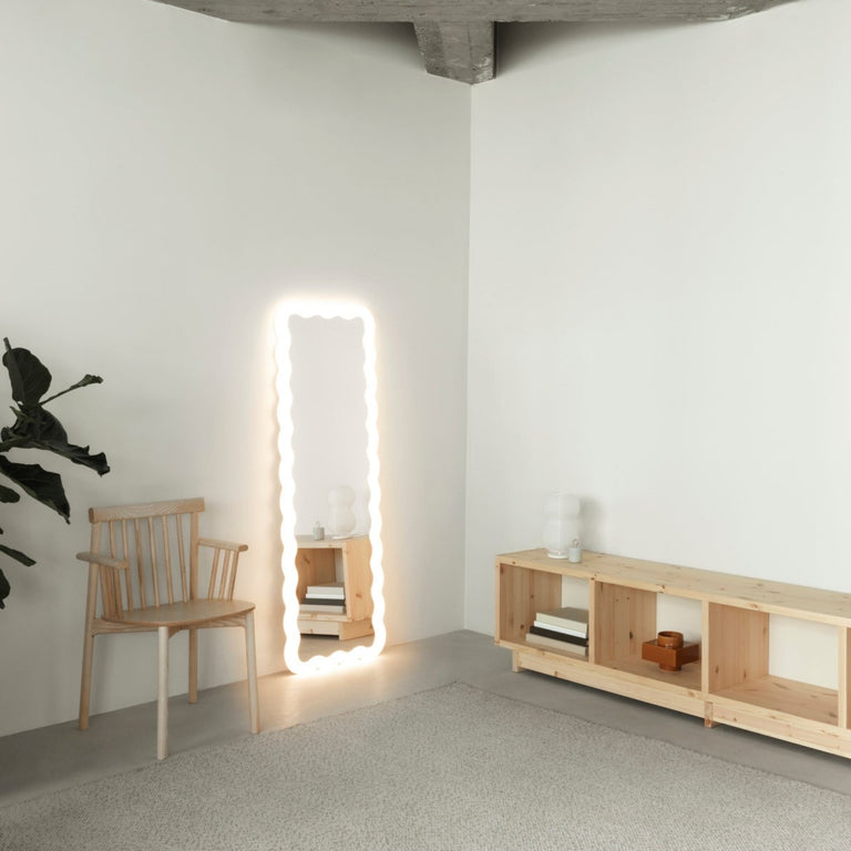 Illu Mirror Floorstanding | Normann Copenhagen | Insidestore
