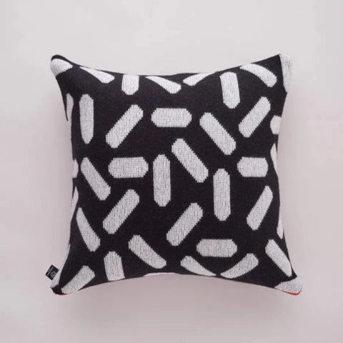 Textiles - Cushions & Throws