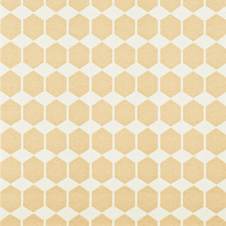 Anna Plastic Woven Rug | Brita | Insidestore