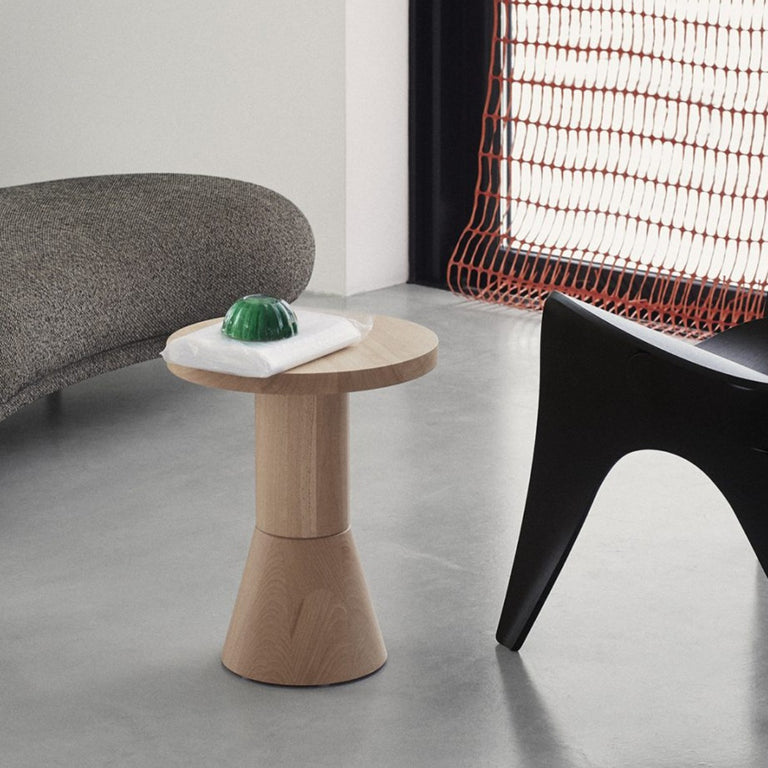 Draft Side Table Natural Beech | Massproductions | Insidestore| 