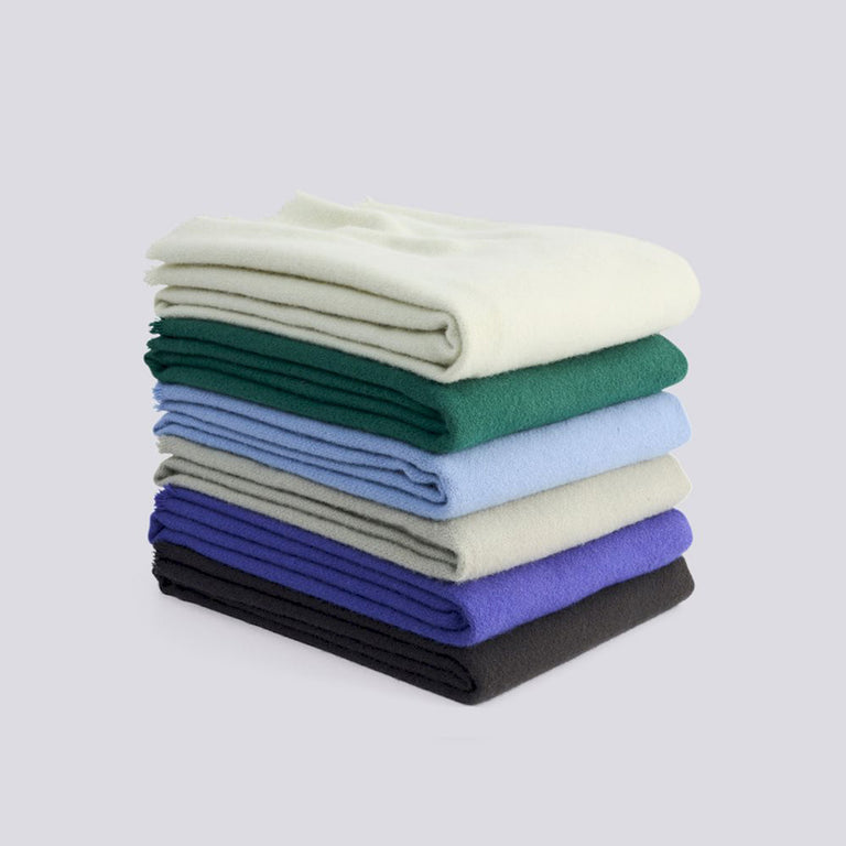 Mono Throw | HAY | Insidestore