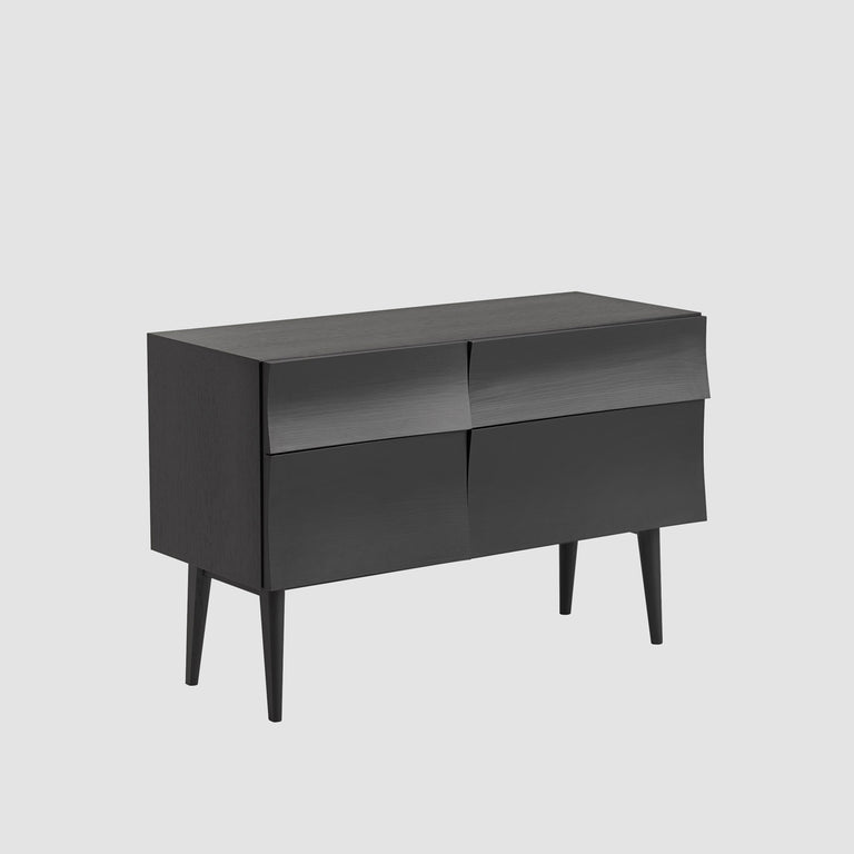 Reflect Sideboard Small Black | Muuto | Insidestore