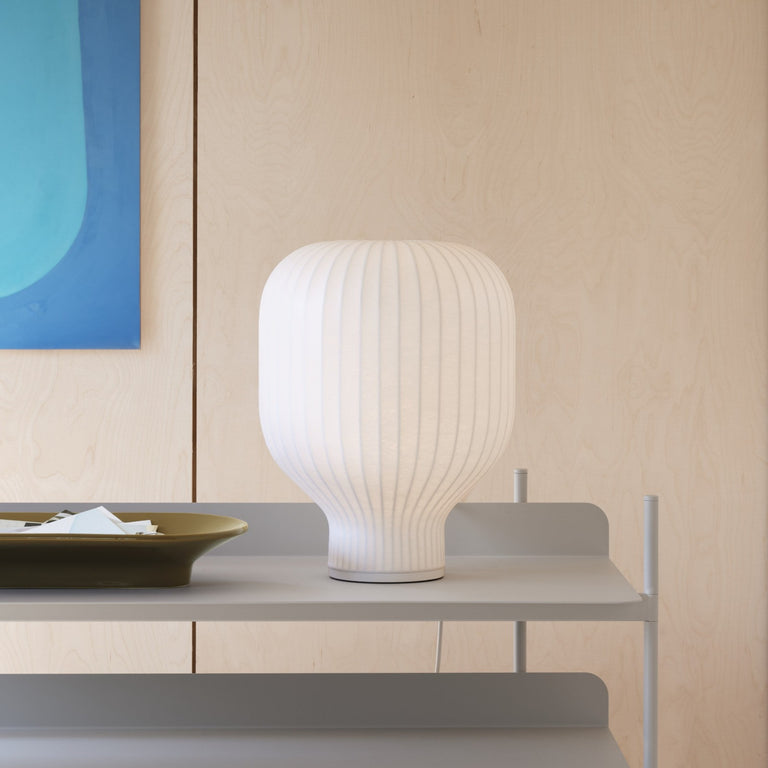 Strand Table Lamp | Muuto | Insidestore