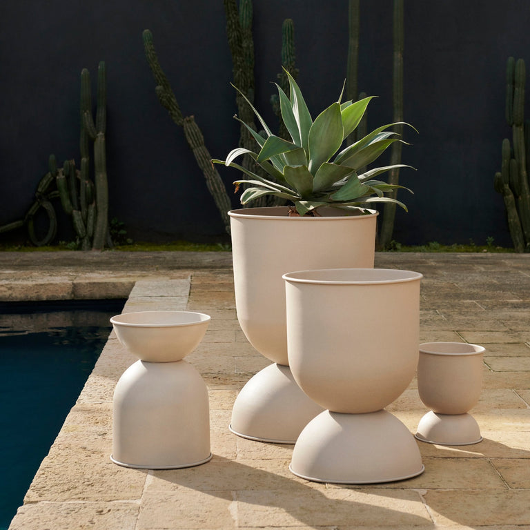 Hourglass Planters Cashmere | Ferm Living | Insidestore