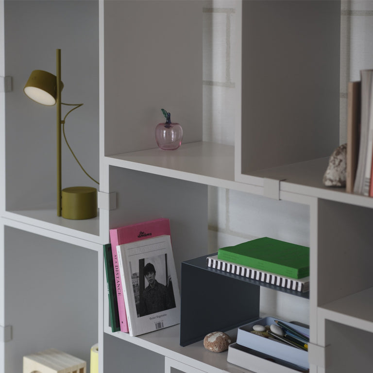 Post Table Lamp Brown Green | Muuto | Insidestore