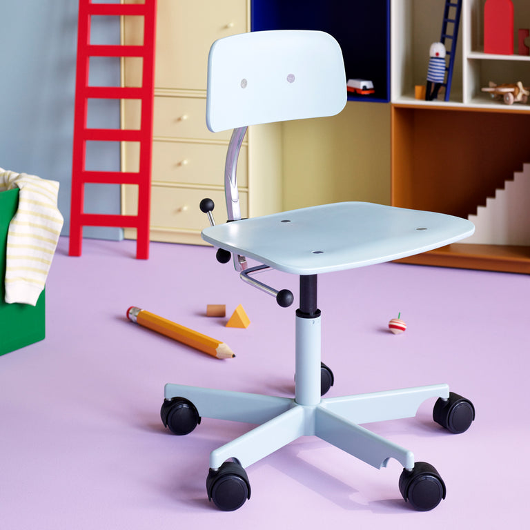 Kids Kevi Swivel Chair | Montana Kids Furniture | Insidestore