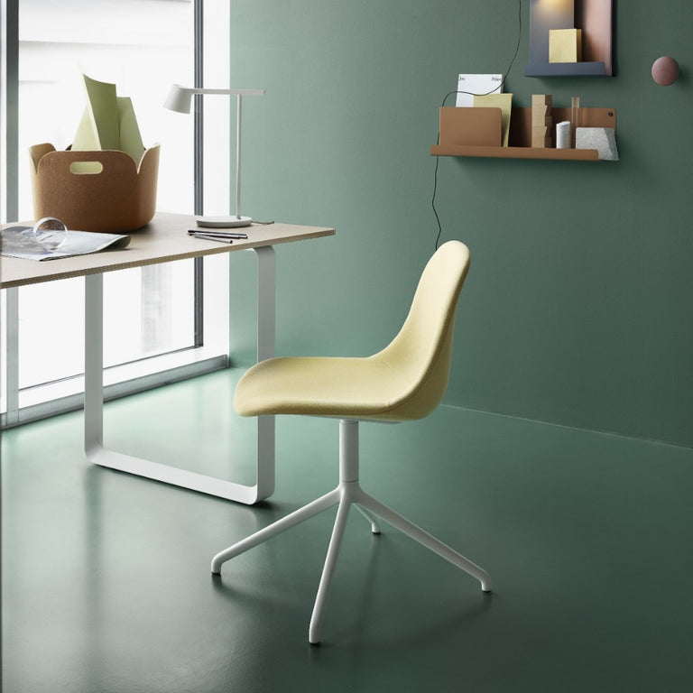 Fiber Side Chair Swivel Base | Muuto | Insidestore